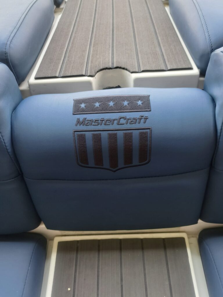 Mastercraft Full Interior with New Embroidery 4